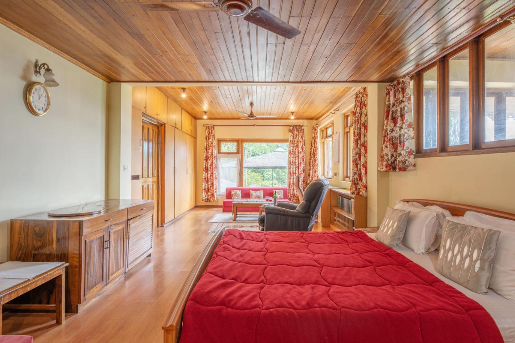 La Ipsing Farm By Stayvista - 3 Bhk Villa With Balcony, Mountain View, Indoor Games, And Pet Friendly Samdong Exteriér fotografie