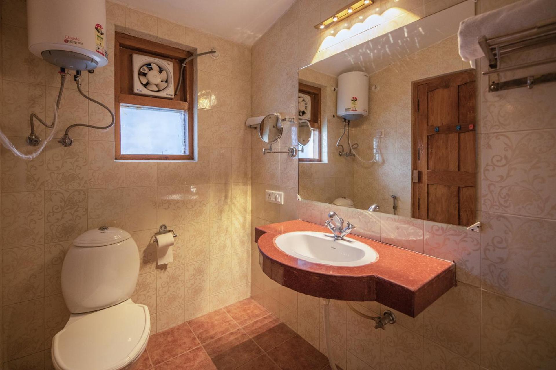 La Ipsing Farm By Stayvista - 3 Bhk Villa With Balcony, Mountain View, Indoor Games, And Pet Friendly Samdong Exteriér fotografie